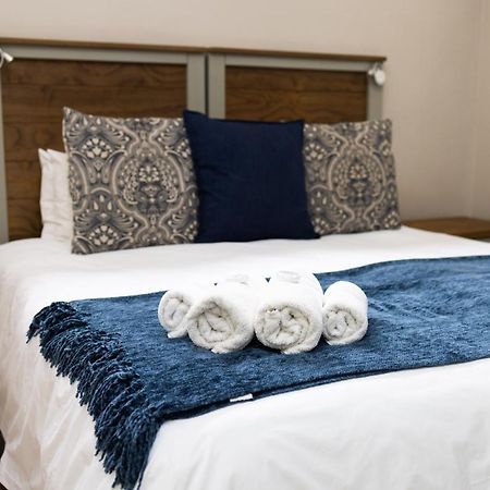 Hotel Opstal Guestfarm Potchefstroom Esterno foto