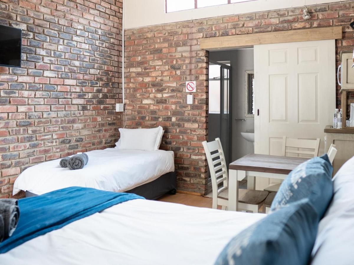 Hotel Opstal Guestfarm Potchefstroom Esterno foto