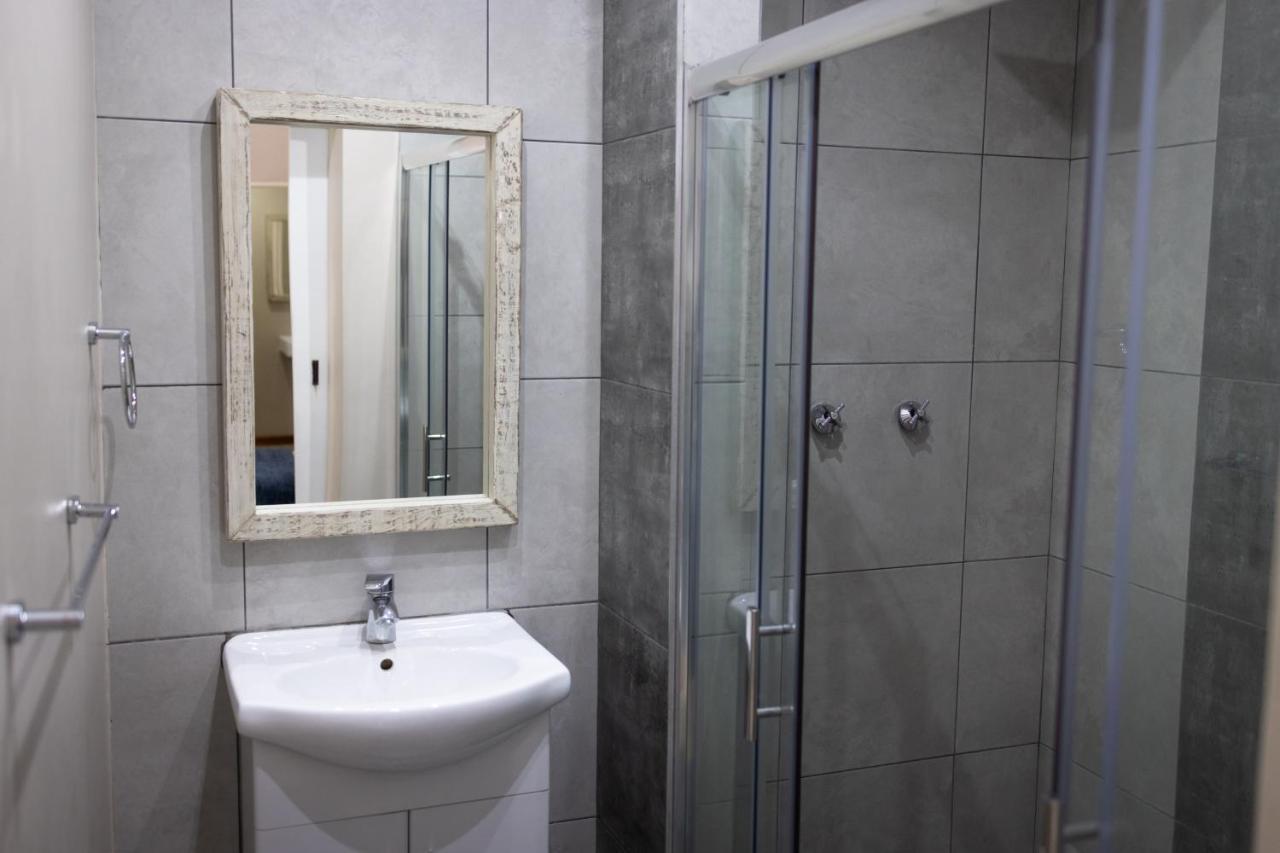 Hotel Opstal Guestfarm Potchefstroom Esterno foto