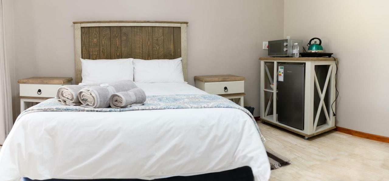 Hotel Opstal Guestfarm Potchefstroom Esterno foto