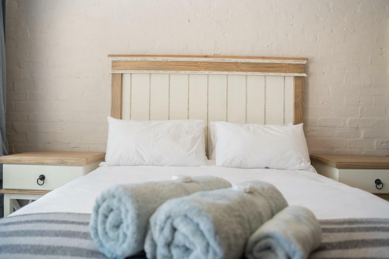 Hotel Opstal Guestfarm Potchefstroom Esterno foto