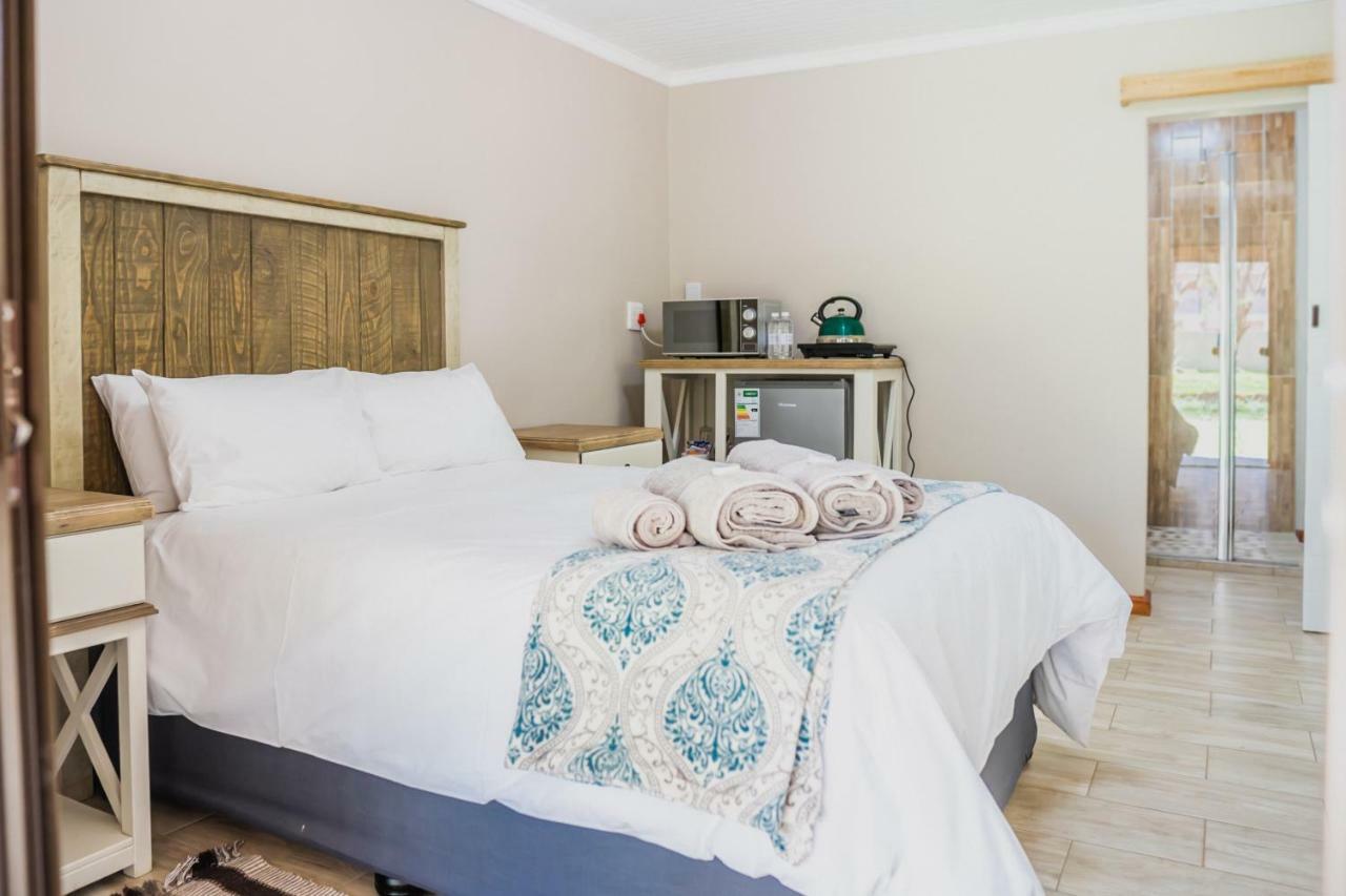 Hotel Opstal Guestfarm Potchefstroom Esterno foto