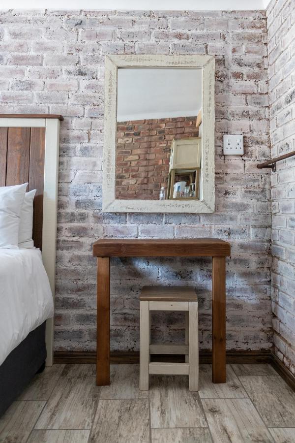 Hotel Opstal Guestfarm Potchefstroom Esterno foto